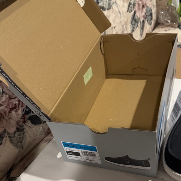 Hurley Men's Black Canvas Slip-On Loafers - Picture 7 of 9